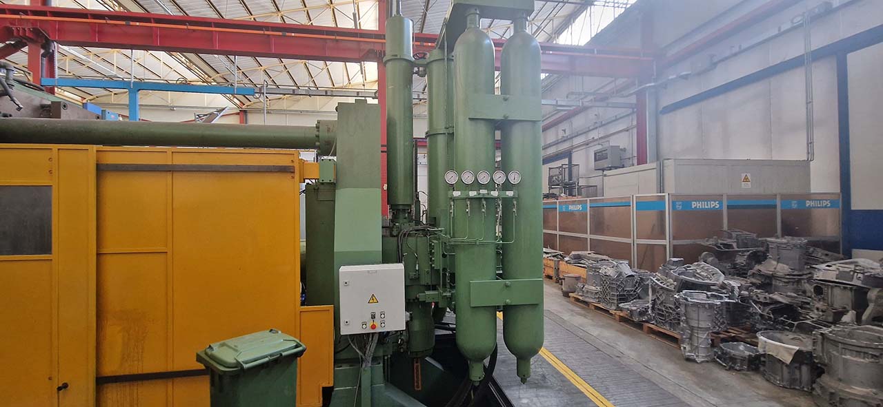 Idra OL 3500 cold chamber die casting machine KK1678, used