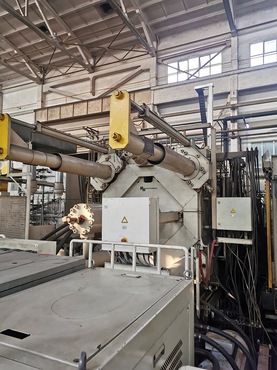 Weingarten-GDK-1600-p4 Müller Weingarten GDK 1600 cold chamber die casting machine KK1577, used