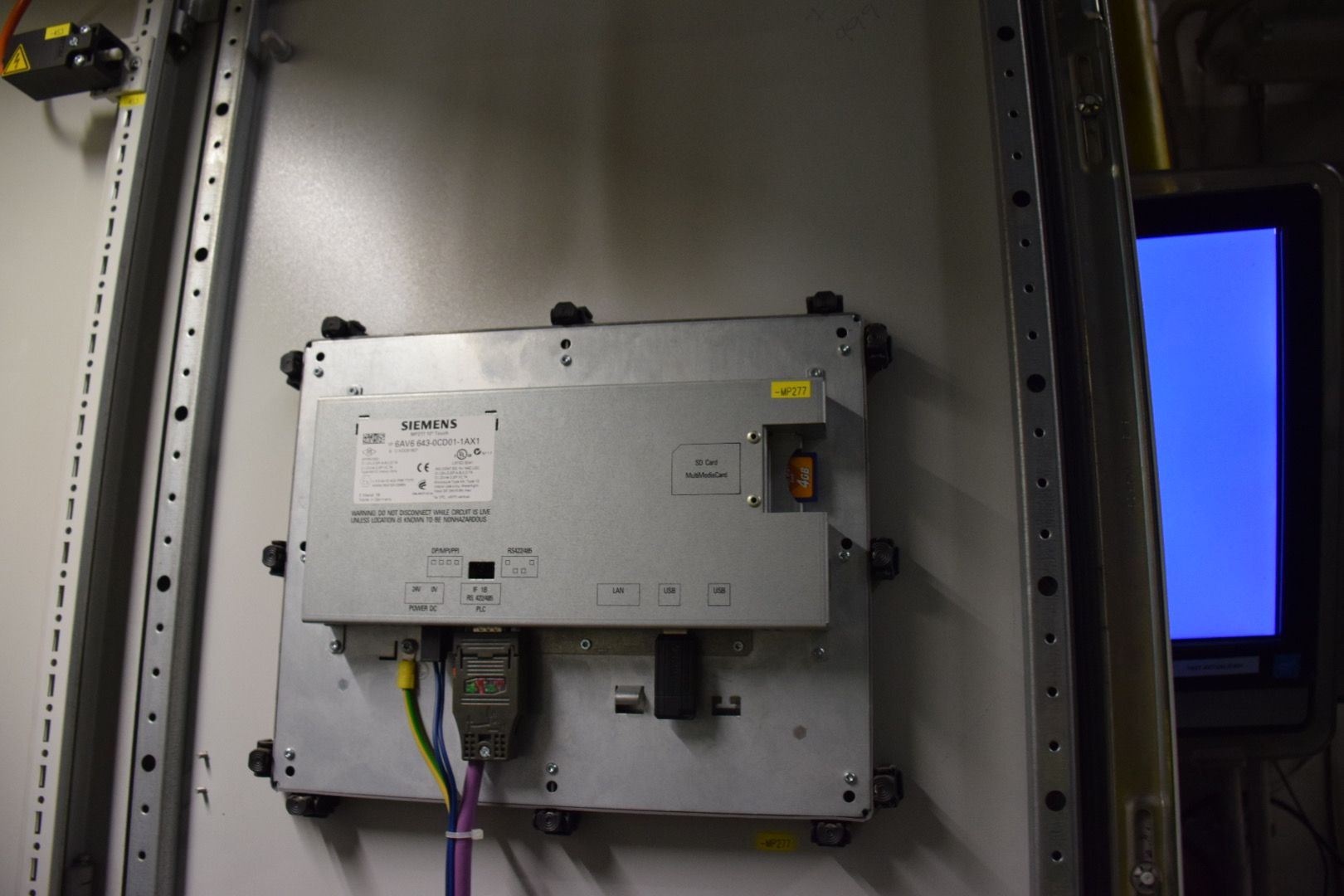 StrikoWestofen MH II N 3000 / 1500 G-EG melting and holing furnace O1760, used StrikoWestofen MH II N 3000 / 1500 G-EG melting and holing furnace O1760, used