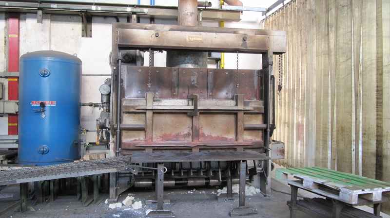 Agotherm chamber furnace, used