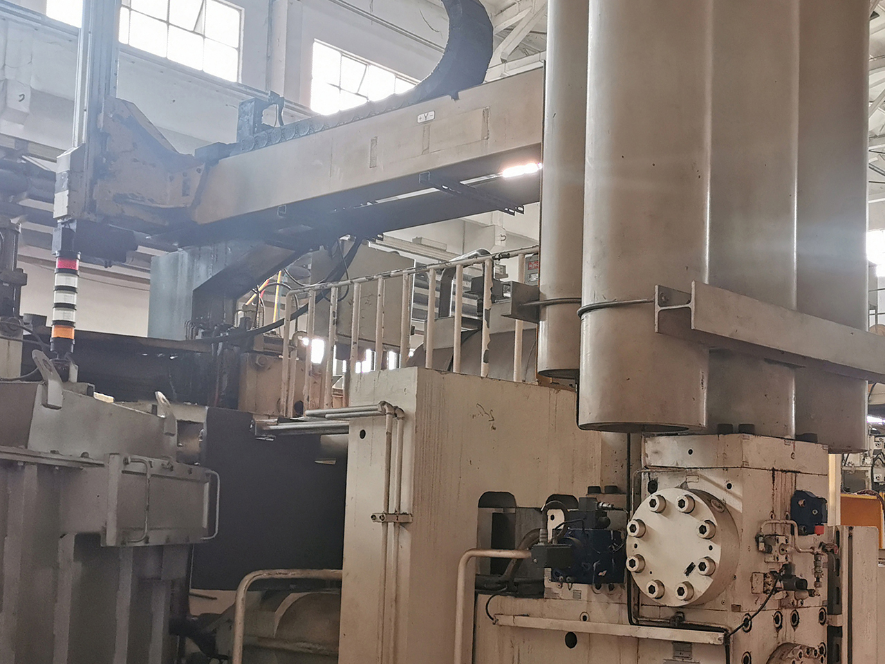 Weingarten-GDK-2500-p3 Müller Weingarten GDK 2500 cold chamber die casting machine KK1576, used