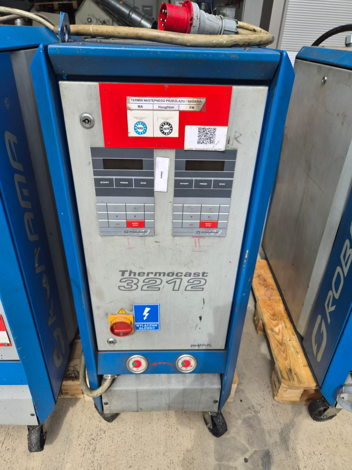 Robamat Thermocast 3212 oil temperature control unit ZU2289, used 