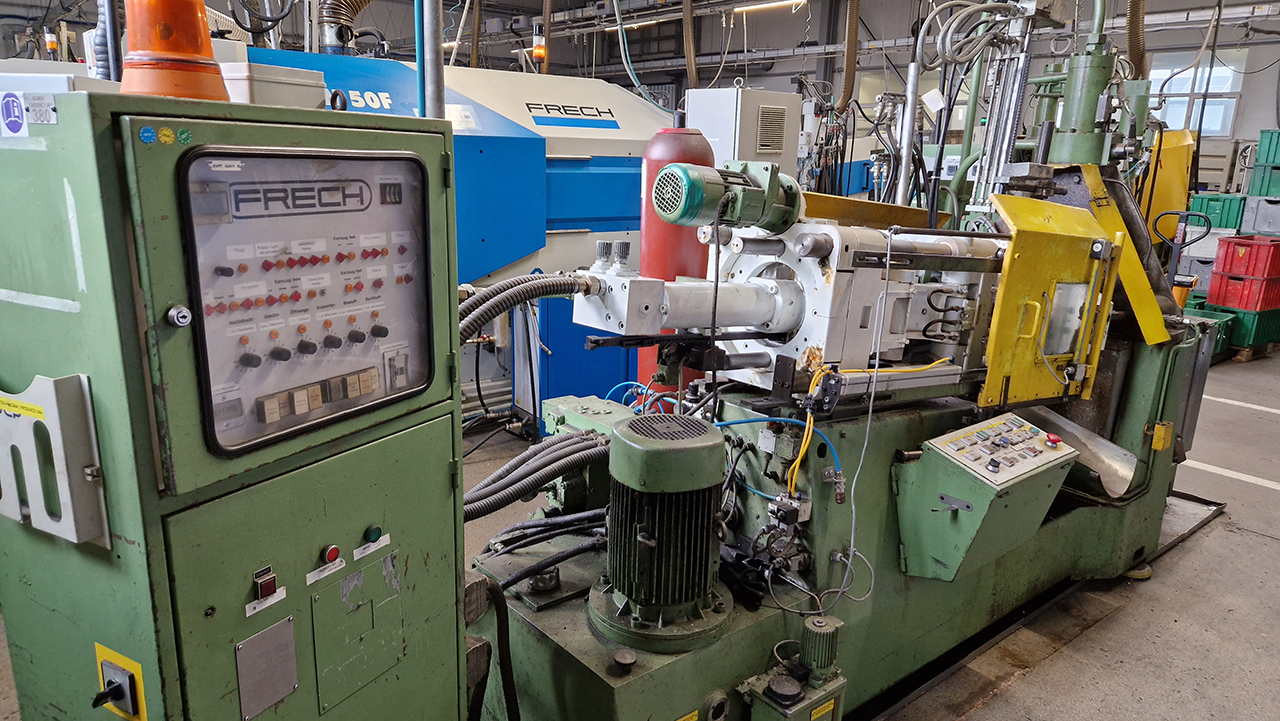 Frech DAW 40 hot chamber die casting machine WK1459, used Frech DAW 40 hot chamber die casting machine WK1459, used