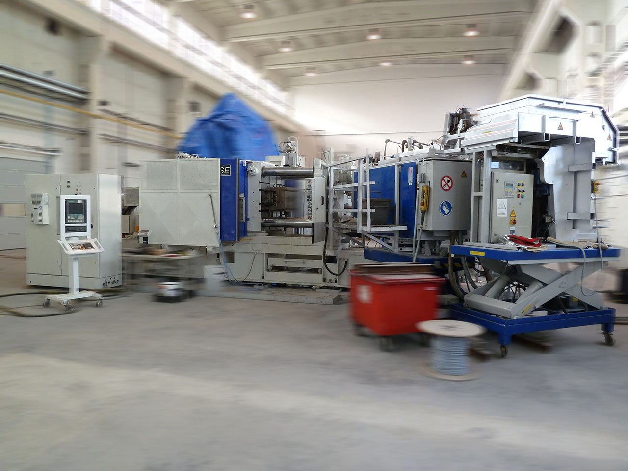 Reconditioning of cold chamber die casting machine