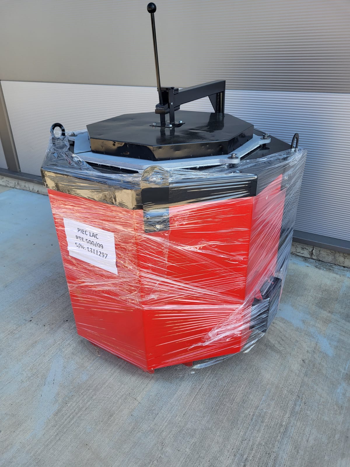 LAC PTE 500/09 holding furnace O1838, used