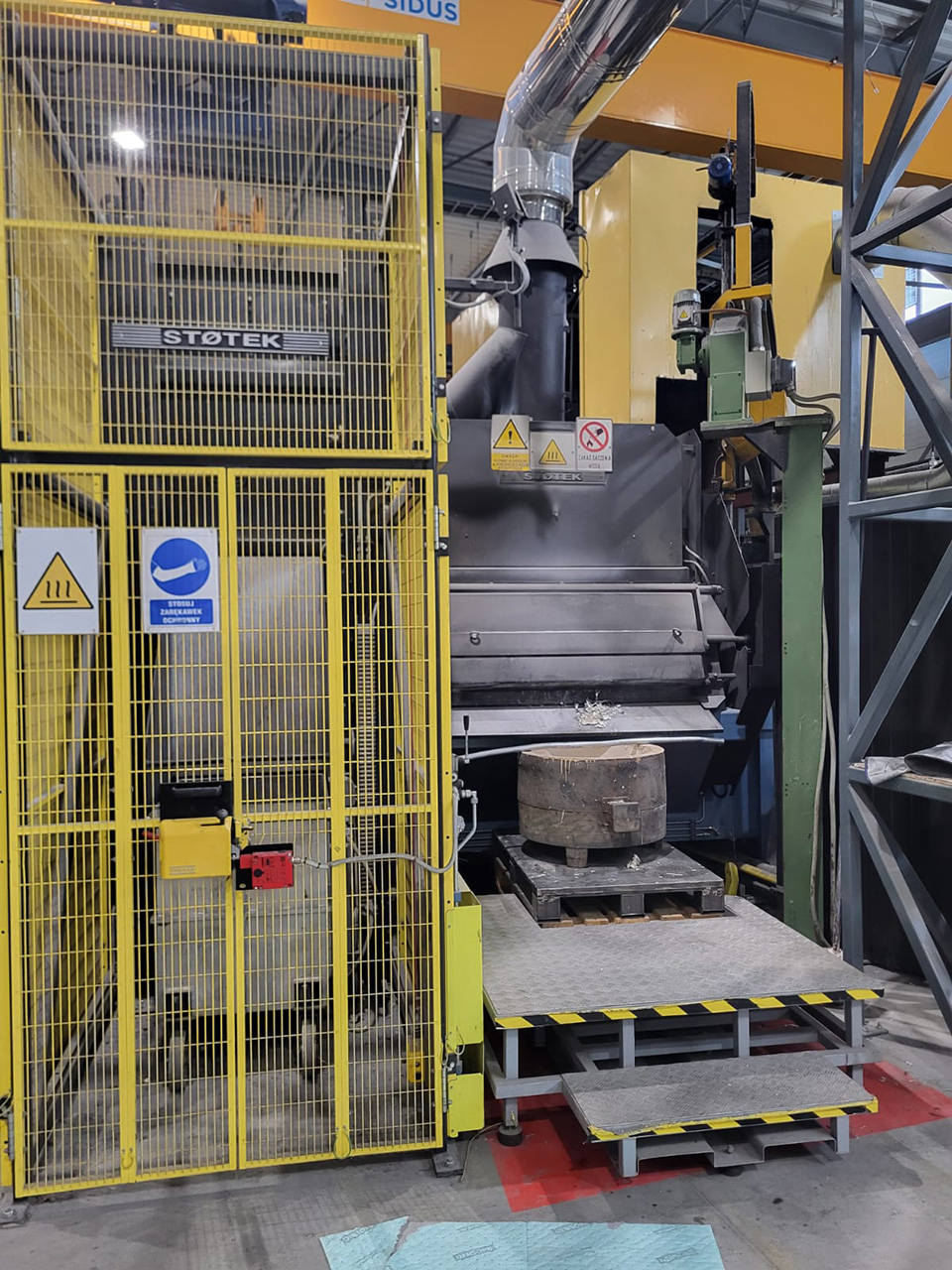 STOTEK SMGS 0.5 - 1.5 melting and holding furnace O1842, used STOTEK SMGS 0.5 - 1.5 melting and holding furnace O1842, used