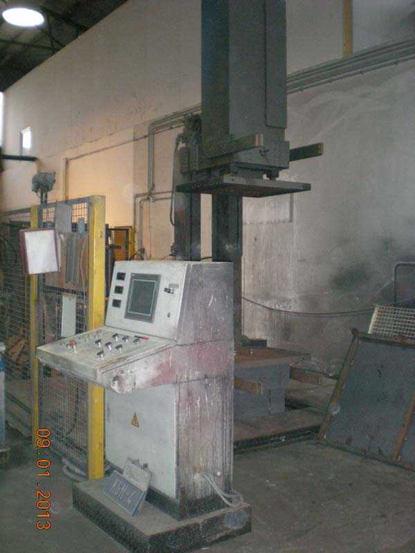 Kurtz AK01 Tiltable Gravity Casting Machine, used