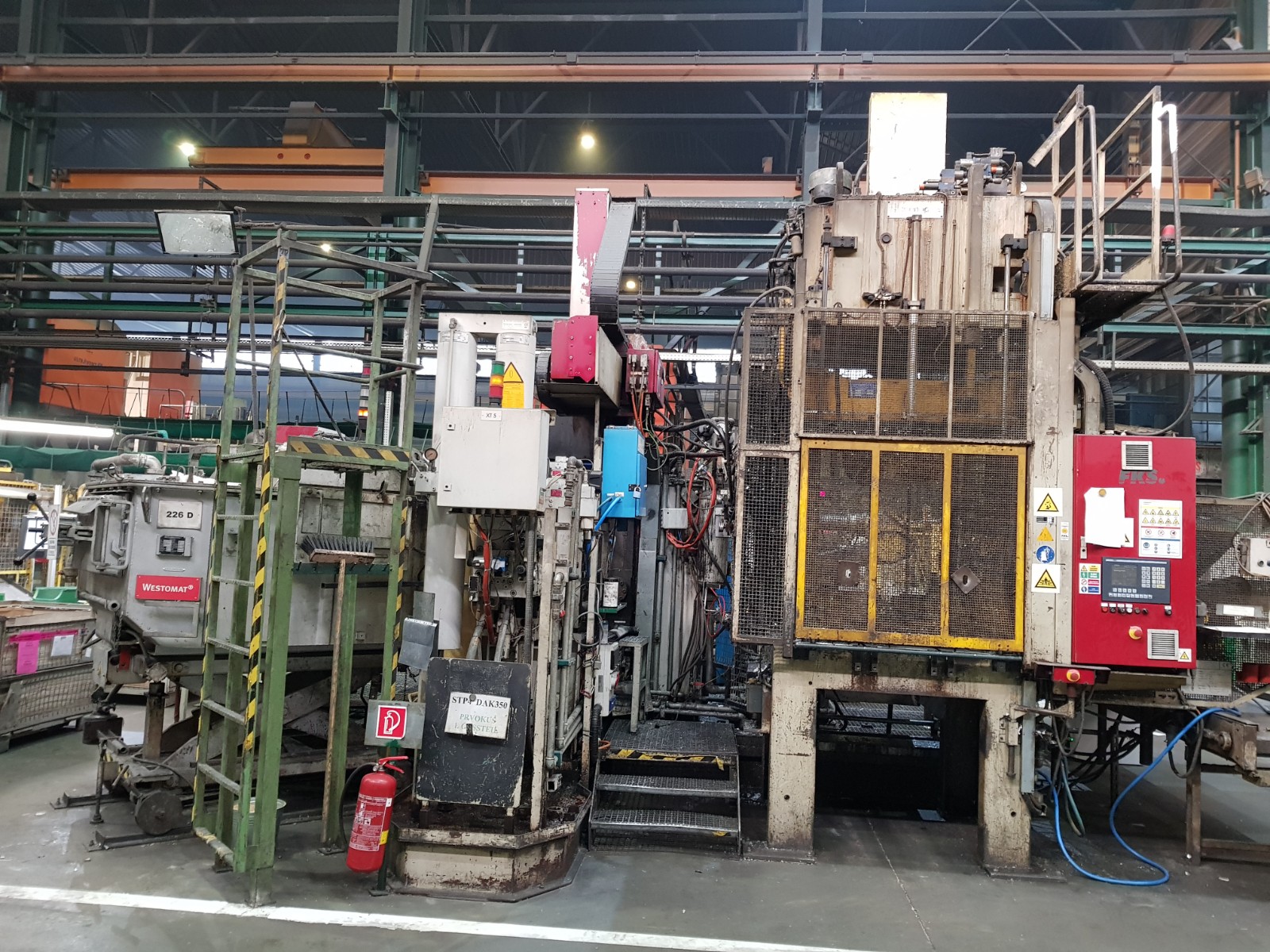 Tecnopres KZP 40 trimming press EP1996, used Tecnopres KZP 40 trimming press EP1996, used