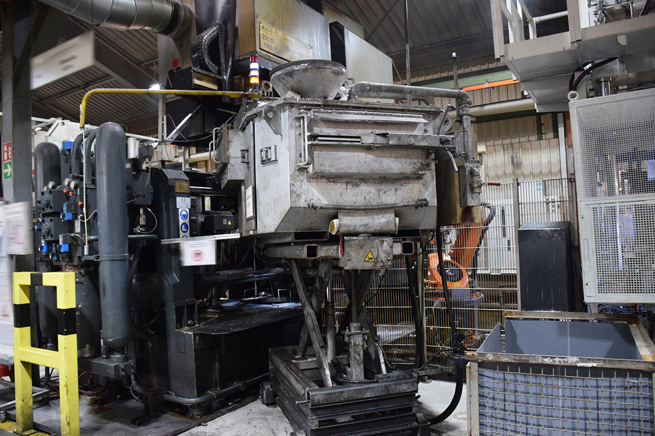 Italpresse TF 800 cold chamber die casting machine KK1663, used