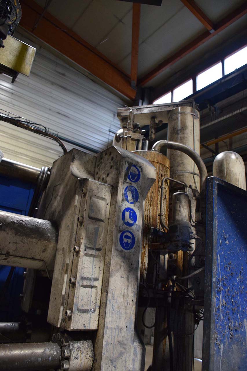 Italpresse IP 900 SC cold chamber die-casting machine KK1643, used