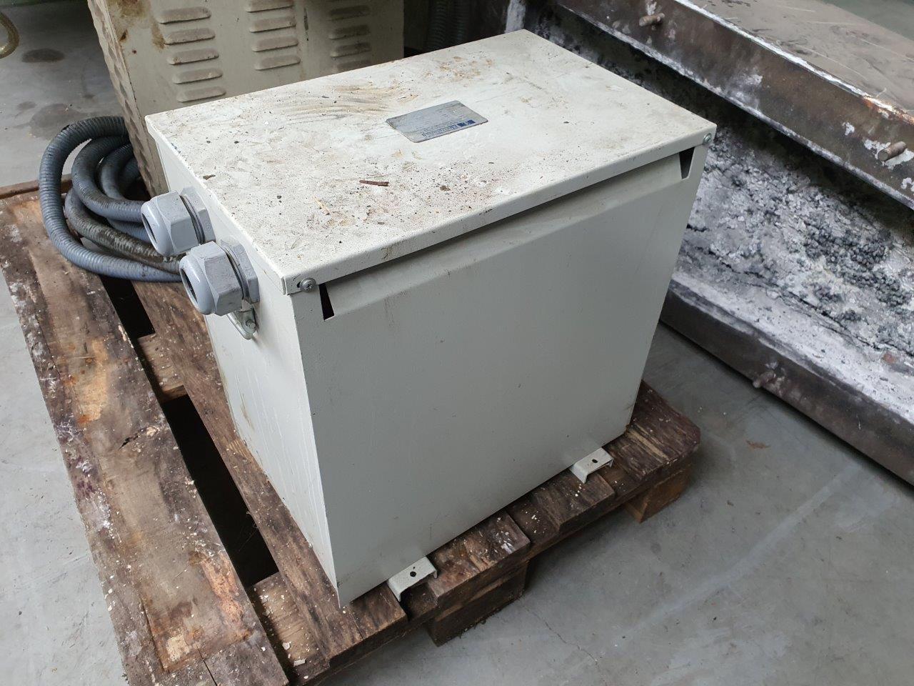 Krown Krownmatic KM 900 dosing furnace O1698, used Krown Krownmatic KM 900 dosing furnace O1698, used