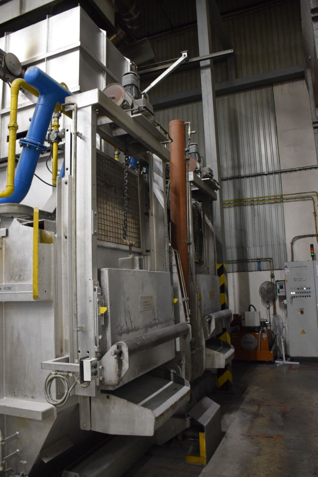 StrikoWestofen MH II N 3000 / 1500 G-EG melting and holing furnace O1760, used StrikoWestofen MH II N 3000 / 1500 G-EG melting and holing furnace O1760, used