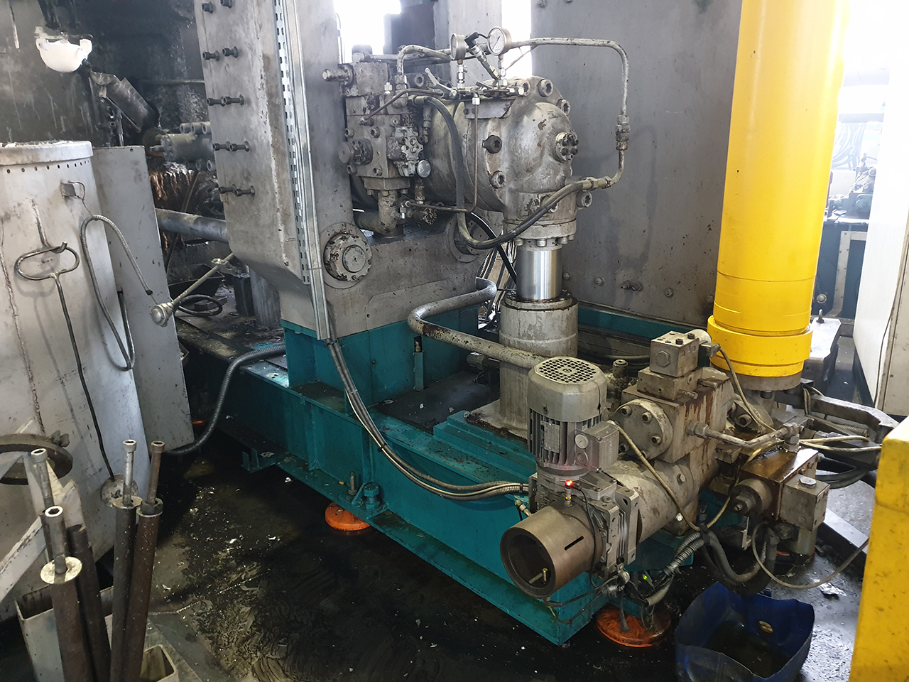 Triulzi CASTMATIC 1100 cold chamber die casting machine KK1563, used ...