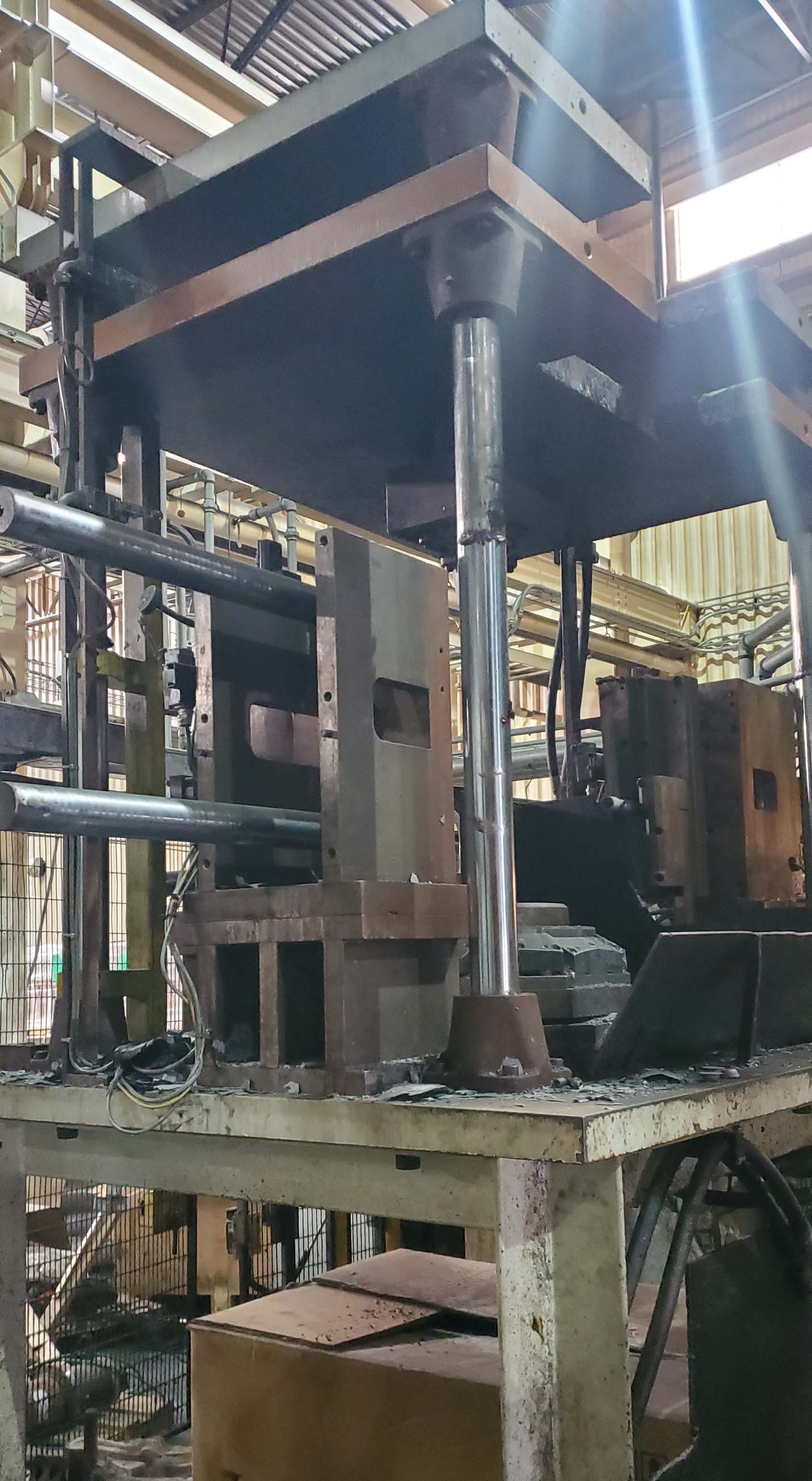 Italpresse IP 3000 SC cold chamber die casting machine KK1687, used Italpresse IP 3000 SC cold chamber die casting machine KK1687, used
