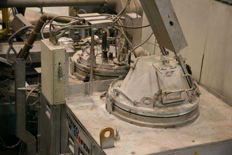 StrikoWestofen CMHC N 2 X300 Magnesium Dosing Furnace O1738, used