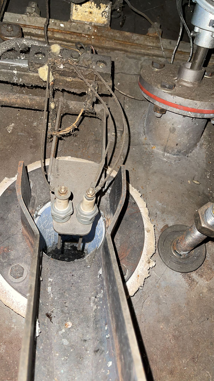 ZPF Foundry 4 TD3150SC dosing furnace O1744, used ZPF Foundry 4 TD3150SC dosing furnace O1744, used