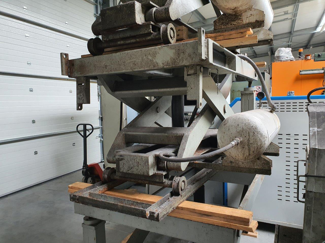 Krown Krownmatic KM 900 dosing furnace O1698, used Krown Krownmatic KM 900 dosing furnace O1698, used