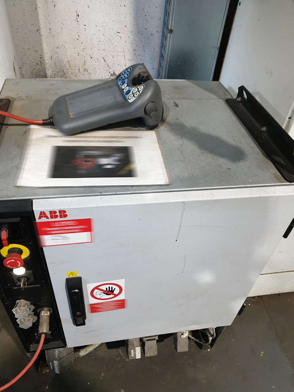 LK Machinery CDCM 800 SQ cold chamber die casting machine KK1506, used