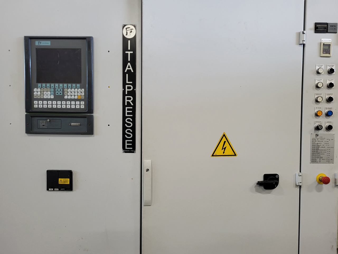 Italpresse IP 550 SC cold chamber die-casting machine KK1616, used