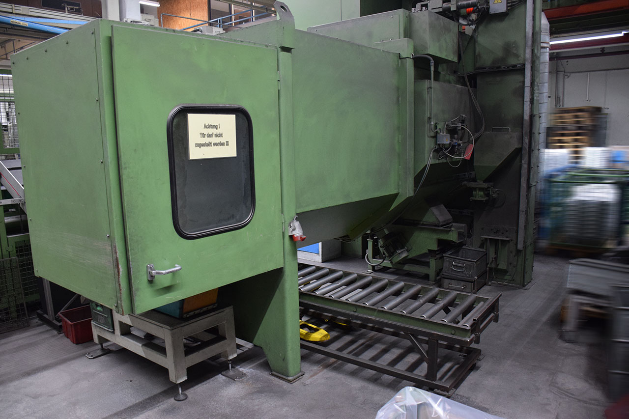 Walther Trowal THM 400/2E continuous shot blasting machine SA2125, used