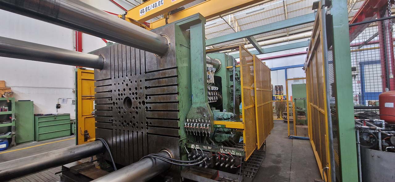 Idra OL 3500 cold chamber die casting machine KK1678, used