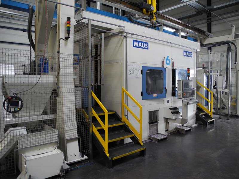 Maus drilling- and turning center for aluminium wheels line 6, used