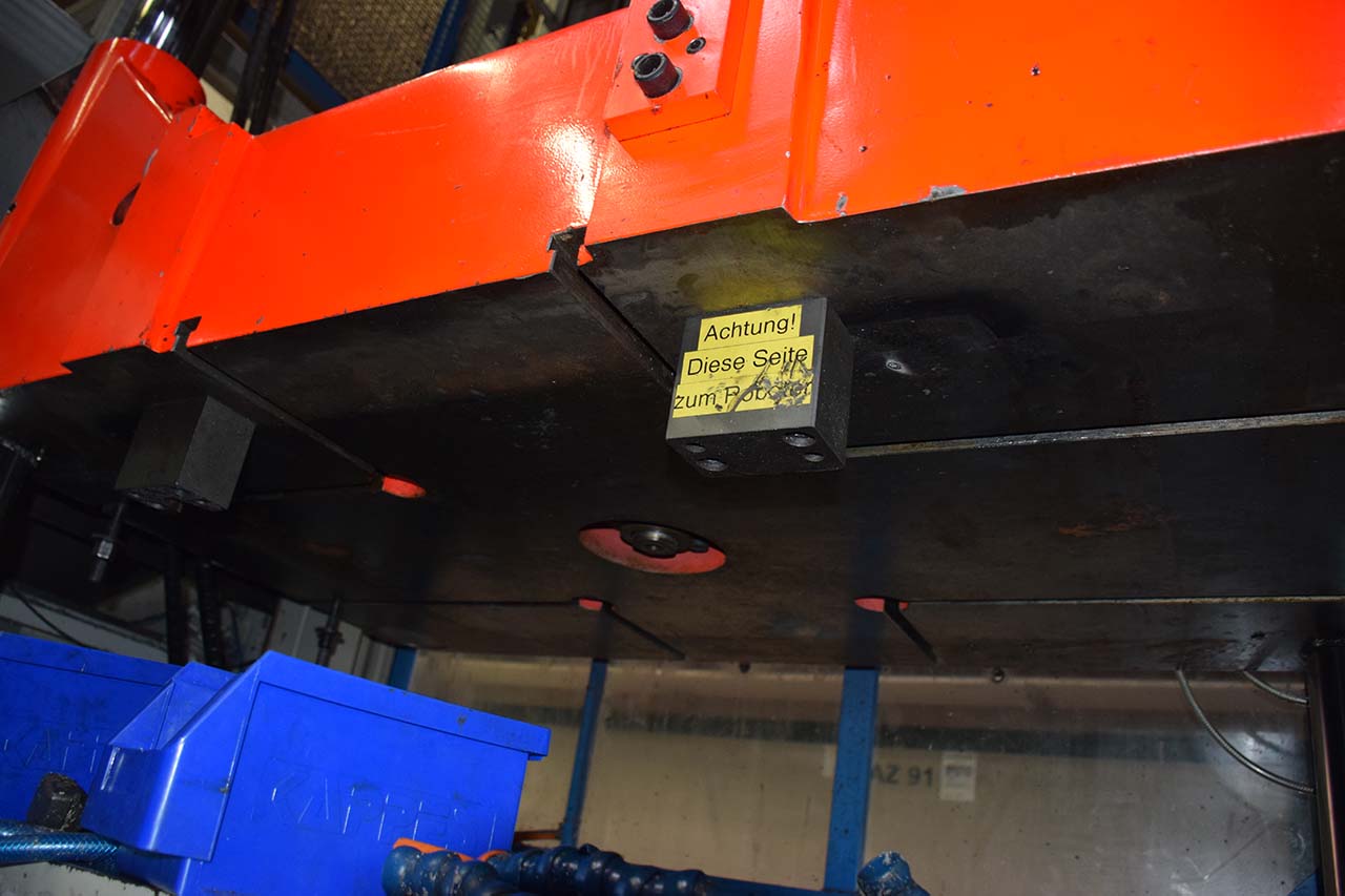Reis SEP 13-65-3S DIII deburring press EP1999, used