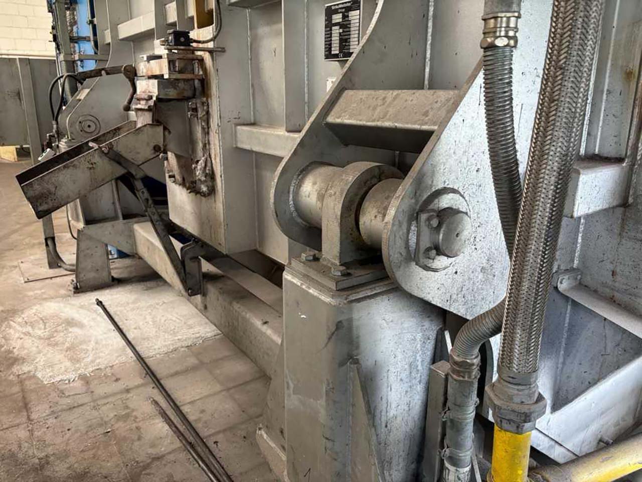 StrikoWestofen MH II-T 3000/2000 G-eg Plus+ melting and holding furnace O1843, used StrikoWestofen MH II-T 3000/2000 G-eg Plus+ melting and holding furnace O1843, used