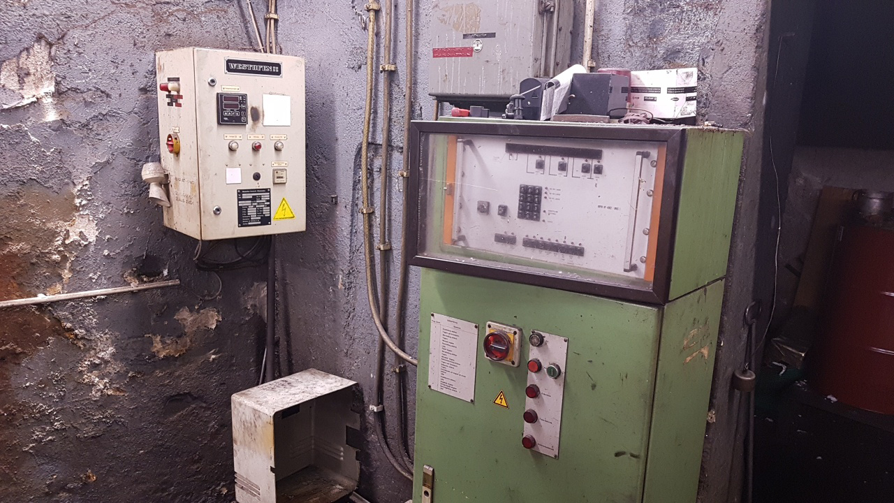 Frech-DAK-200-H-cold-chamber-die-casting-machine-KK1504-p8 Frech DAK 200 H cold chamber die casting machine KK1504, used