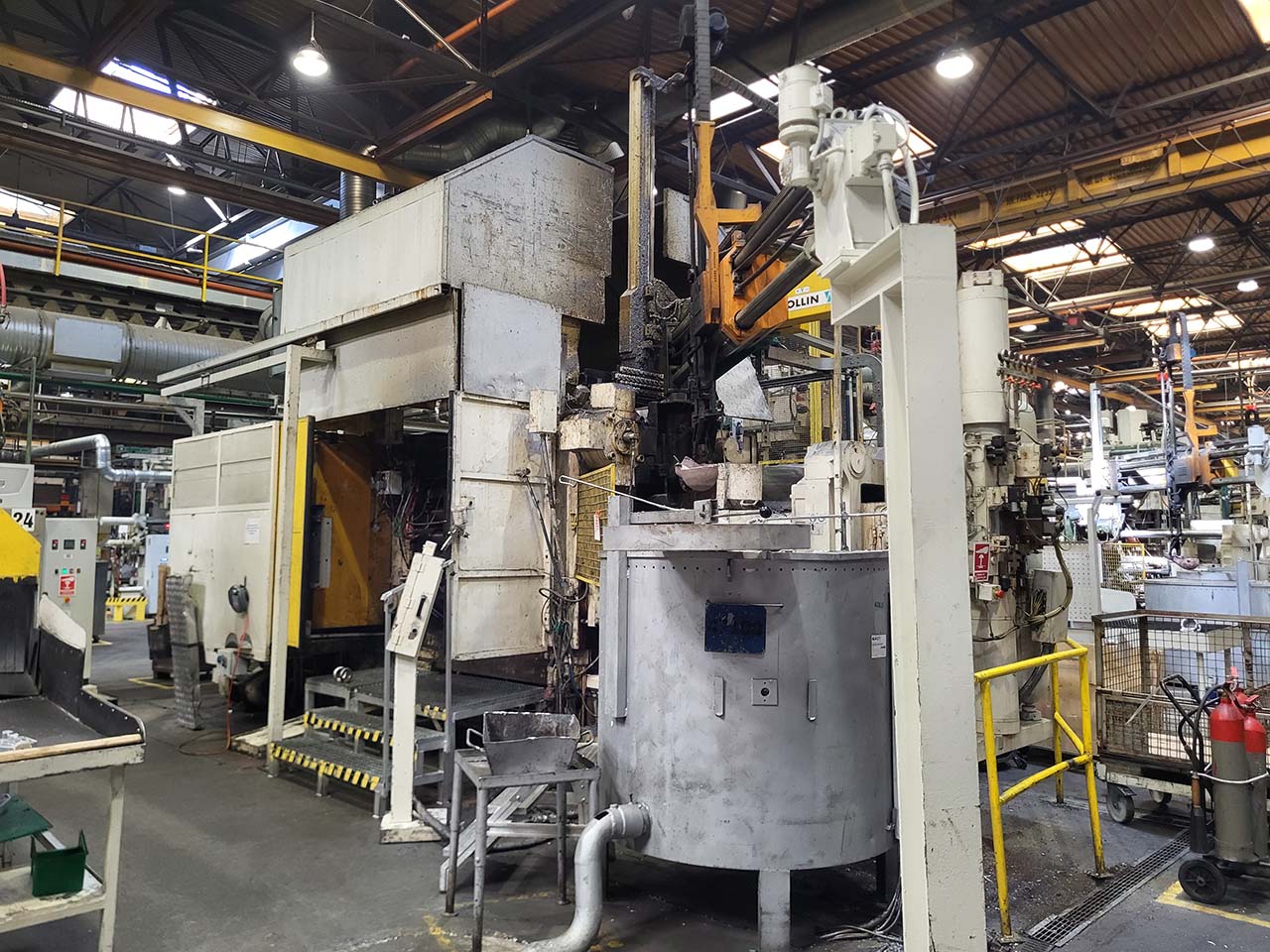 Italpresse IP 900 SC cold chamber die casting machine KK1684, used