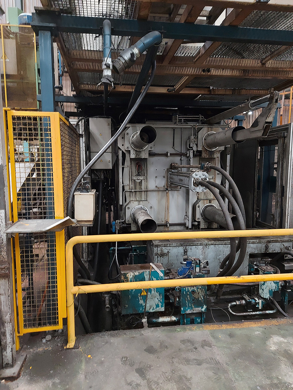 Bühler Evolution B 140 D cold chamber die casting machine KK1580, used ...
