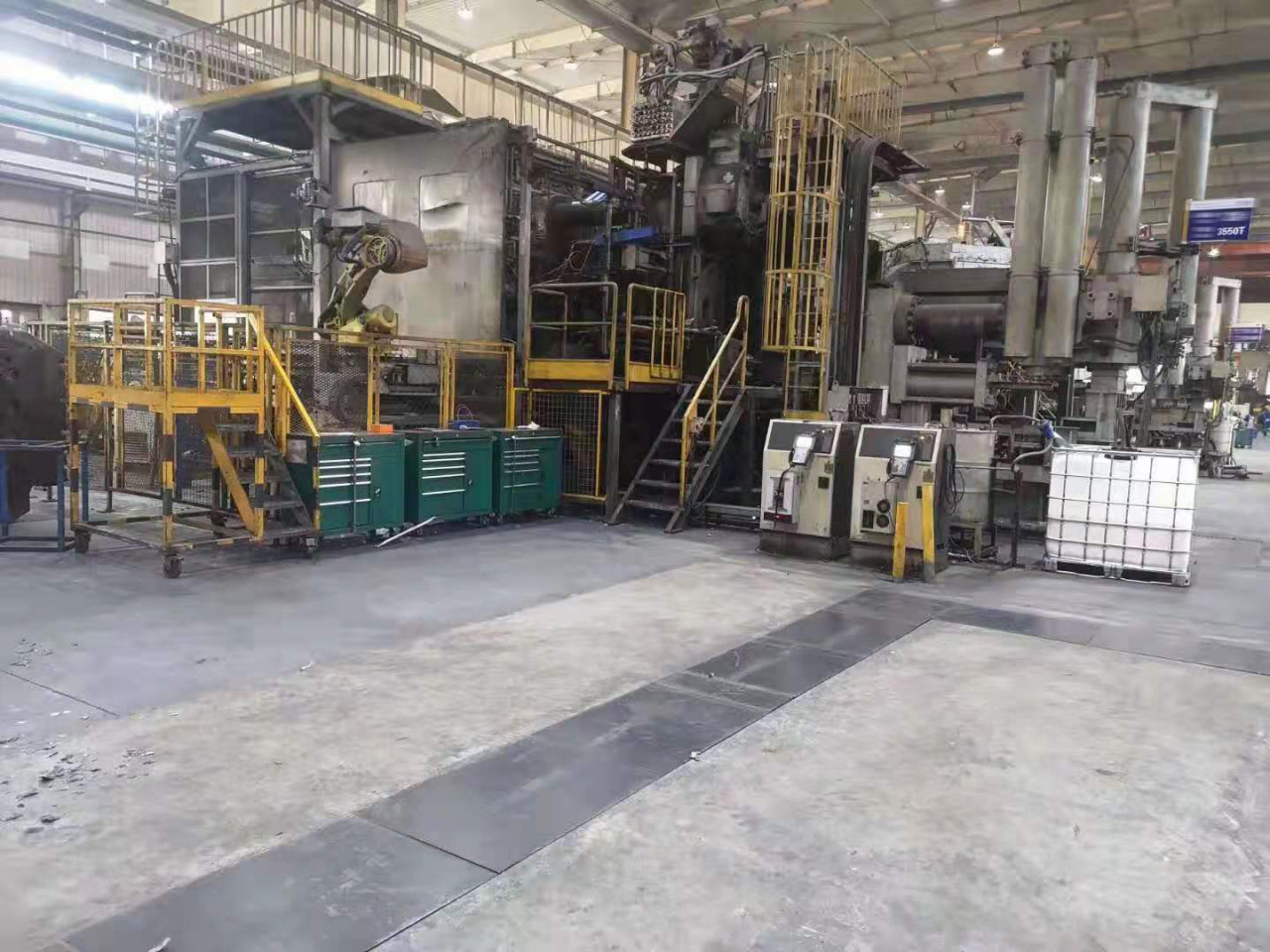 UBE 3550 cold chamber die casting machine KK1515, used KK1515